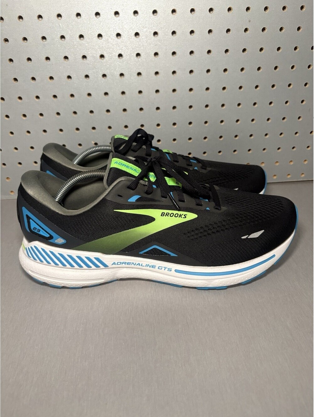 Brooks Adrenaline GTS 23 Running Shoes Mens 12.5 Wide 2E EE Black Blue NO INSOLE